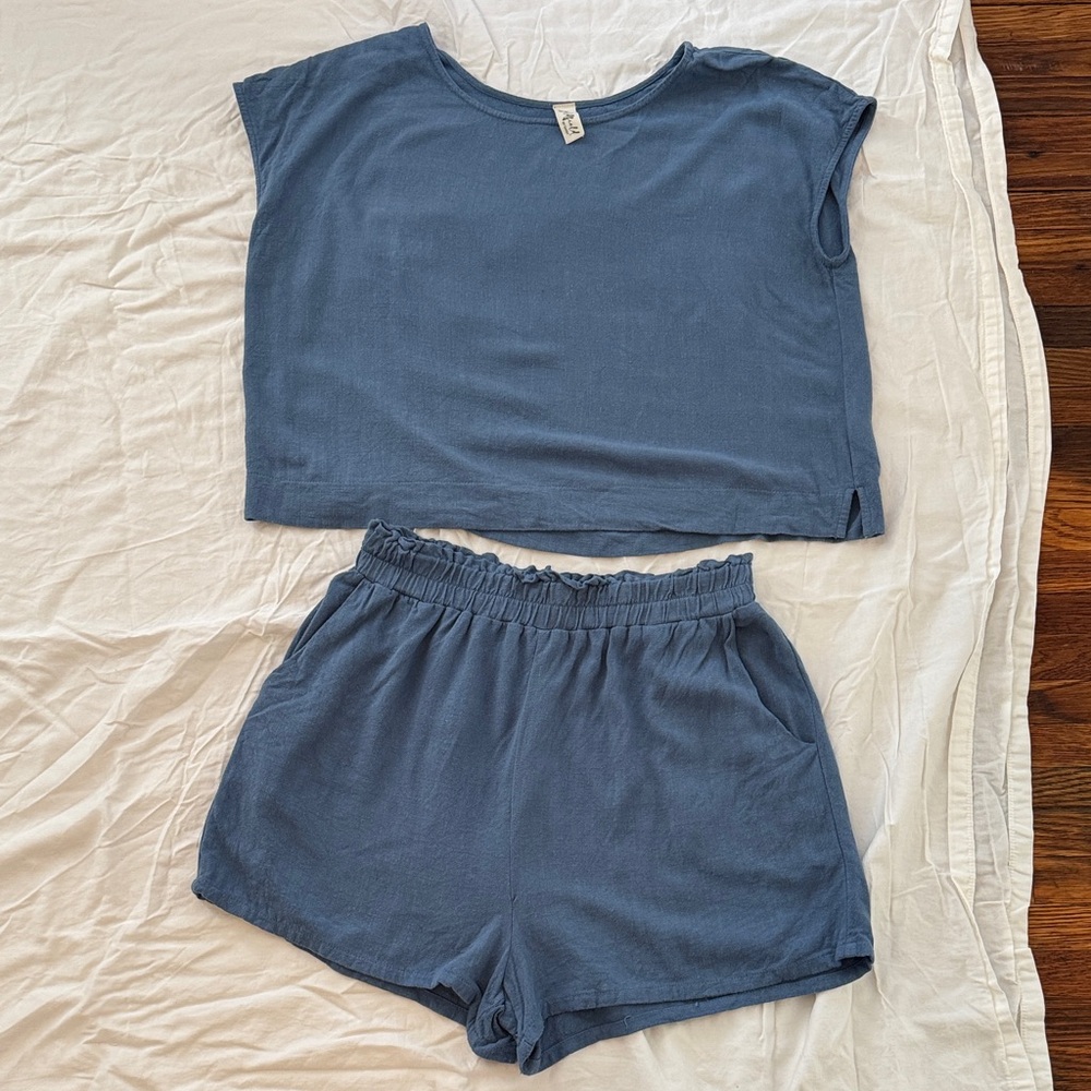 Goldfield by Daisy Blue Top